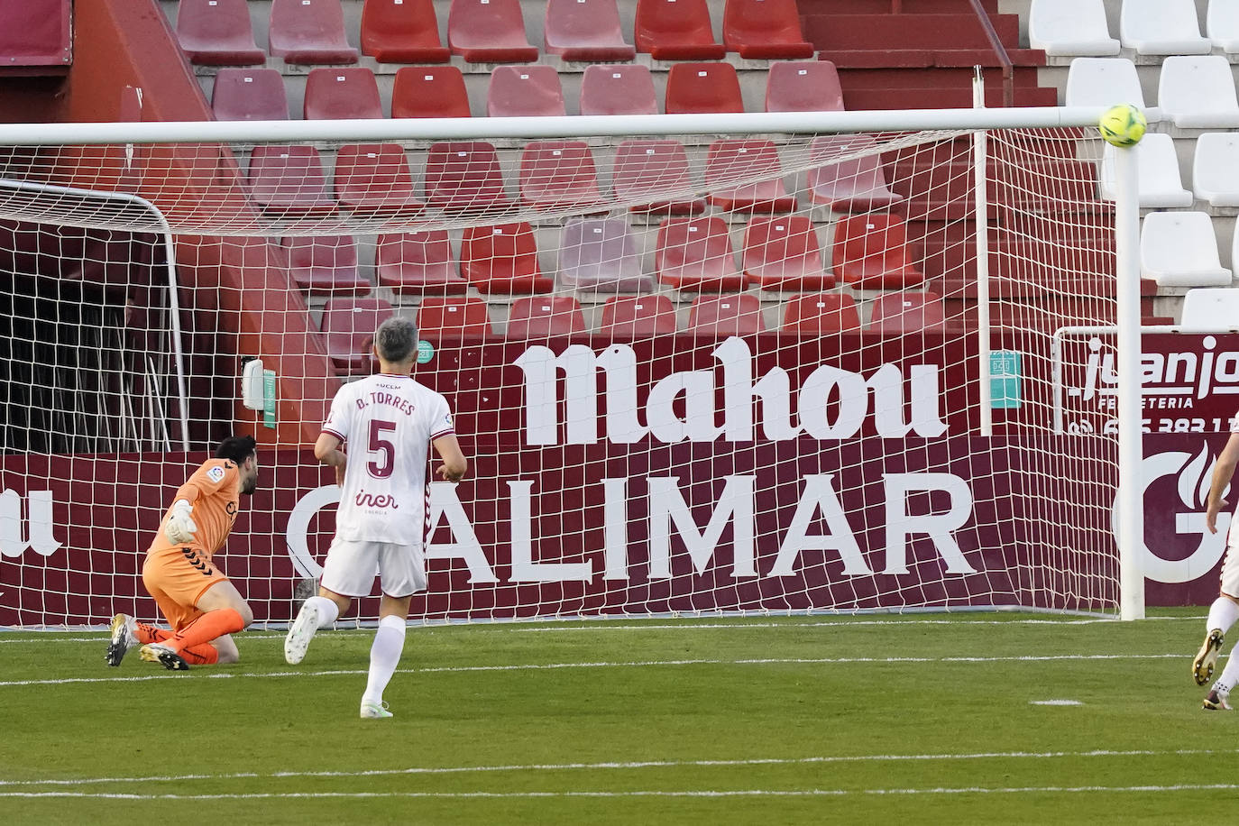 Fotos: La derrota del FC Cartagena ante el Albacete, en imágenes