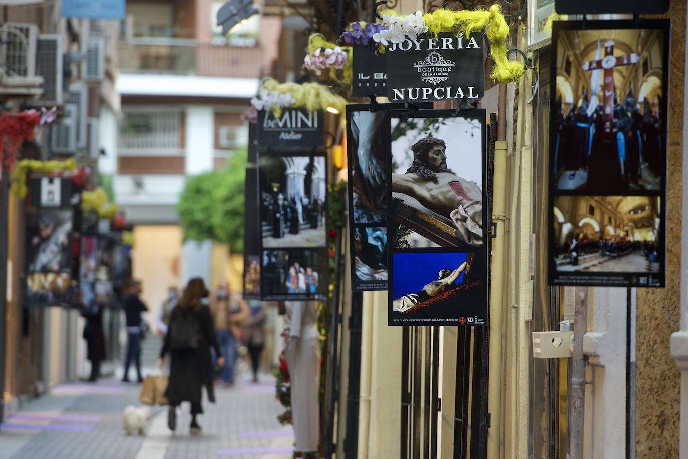 Fotos: Las cofradías visten las calles de Murcia