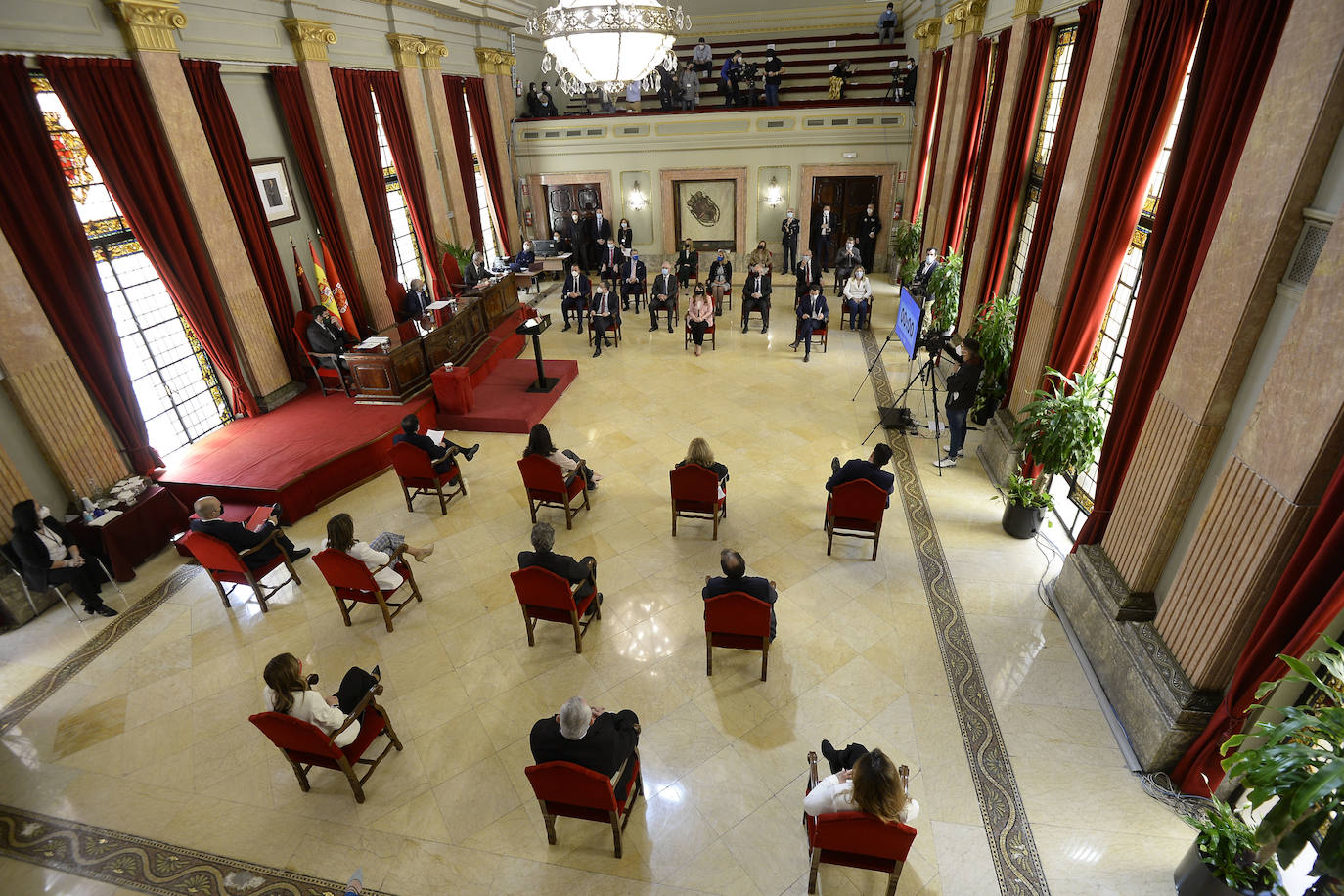 Fotos: Sale adelante la moción de censura en el Ayuntamiento de Murcia: José Antonio Serrano, nuevo alcalde