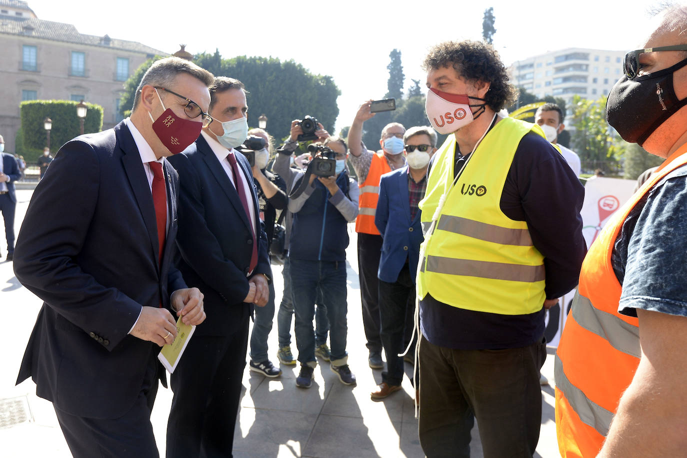 Fotos: Sale adelante la moción de censura en el Ayuntamiento de Murcia: José Antonio Serrano, nuevo alcalde