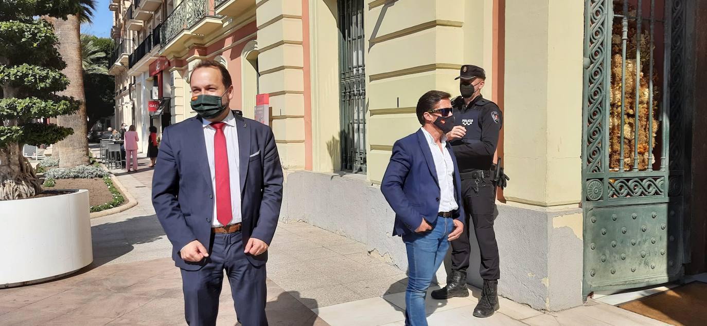 Fotos: Sale adelante la moción de censura en el Ayuntamiento de Murcia: José Antonio Serrano, nuevo alcalde