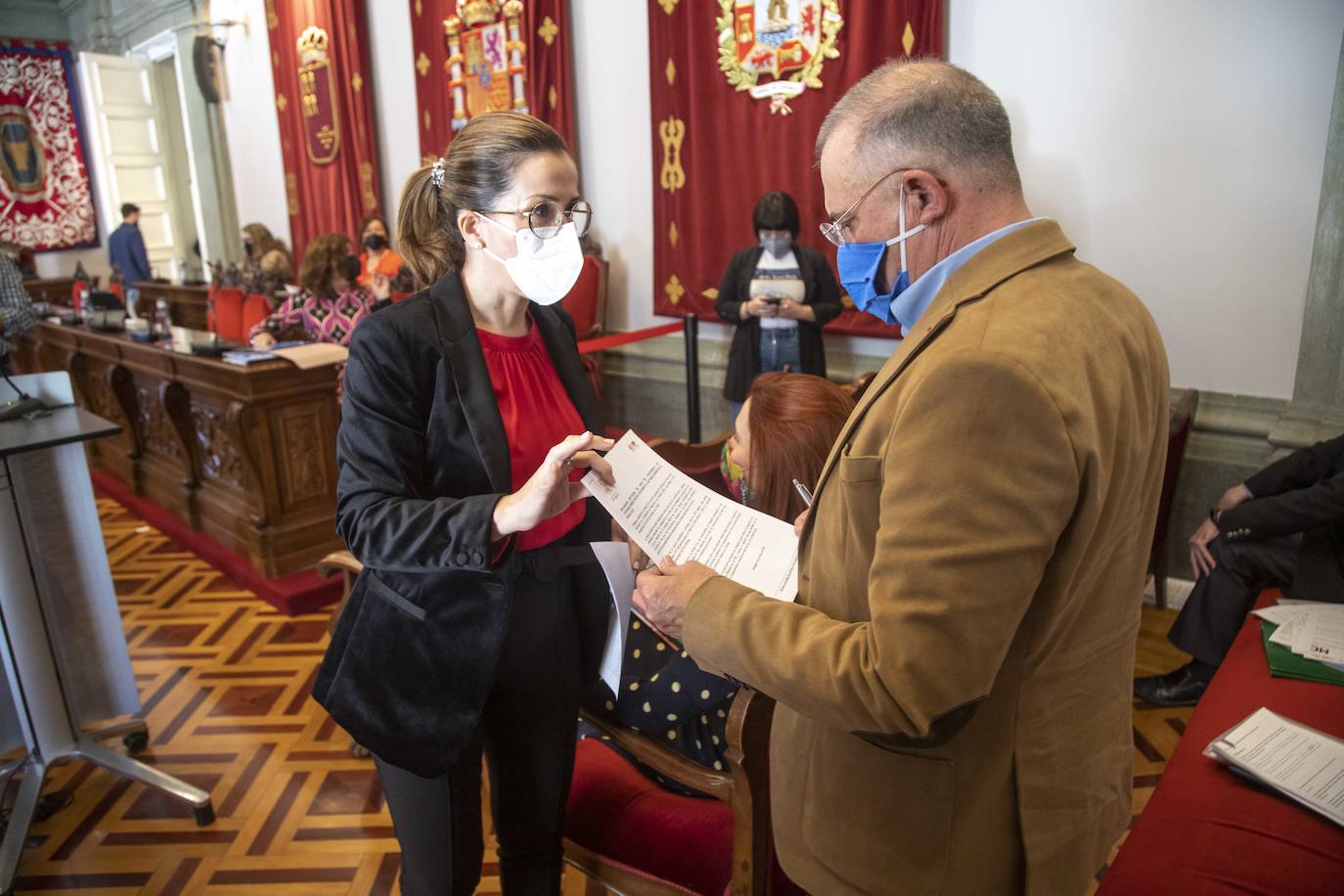 Fotos: Pleno del Ayuntamiento de Cartagena