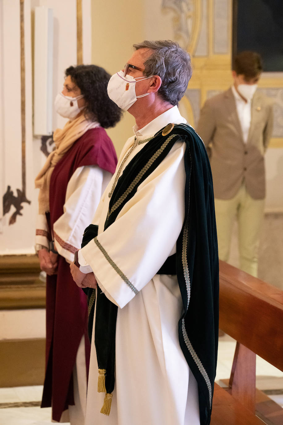 Fotos: Palmas y ramas de olivo para San Juan el Domingo de Ramos