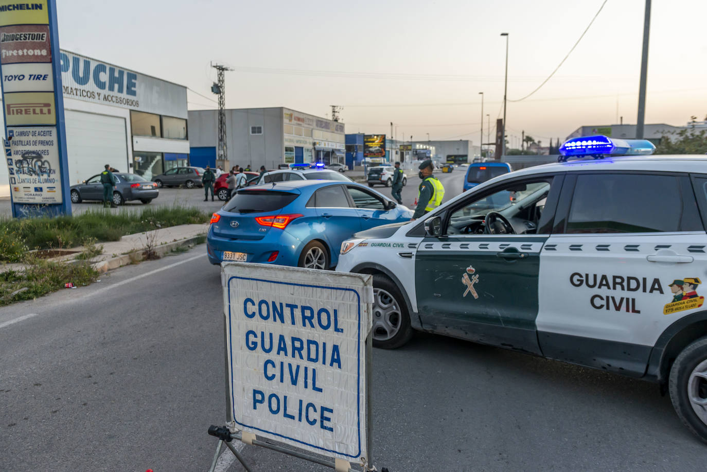 Fotos: La movilidad en la Región sigue bajo estricta vigilancia policial