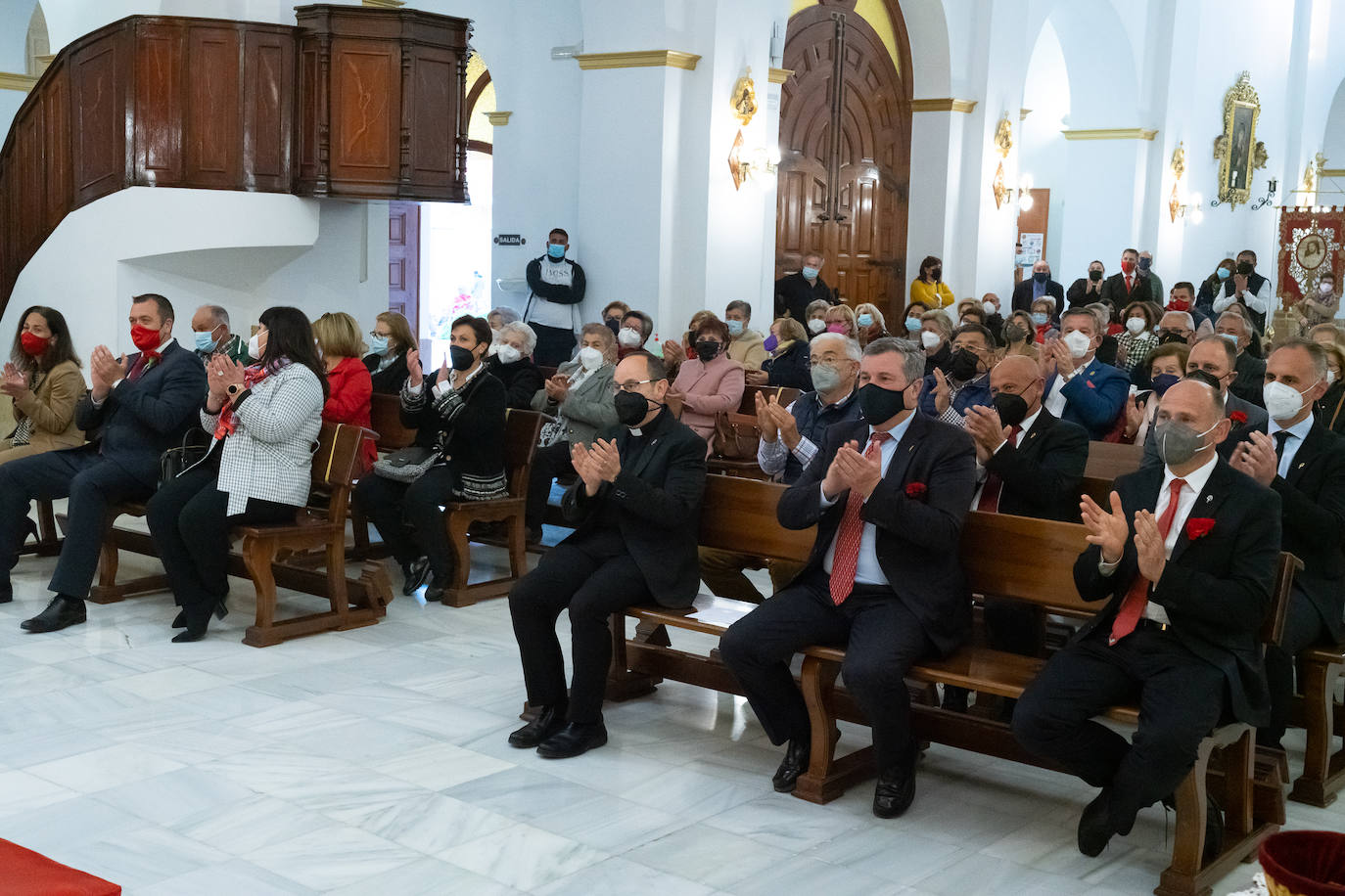 Fotos: Emoción encarnada ante el Cristo de la Sangre en Lorca
