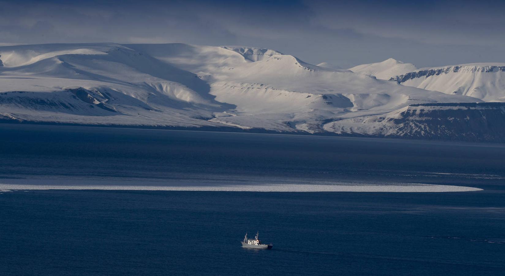 Fotos: Las impresionantes imágenes de naturaleza extrema en la isla de Svalbard