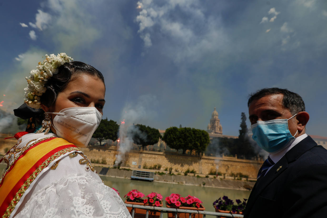 Fotos: La &#039;tronaera&#039; huertana cubre de color el cielo de Murcia