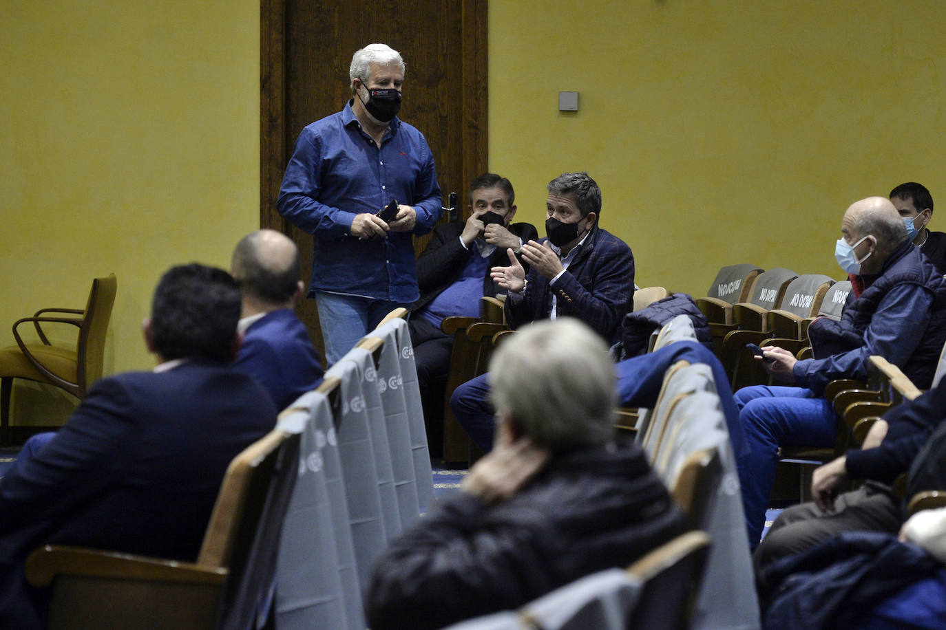 Fotos: Reunión del Círculo por el Agua de las tres provincias en la Cámara de Comercio de Murcia