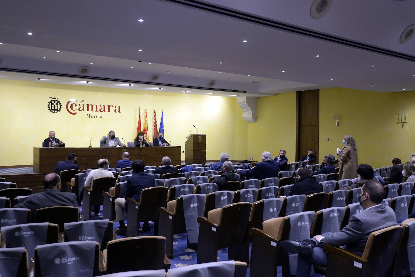 Fotos: Reunión del Círculo por el Agua de las tres provincias en la Cámara de Comercio de Murcia