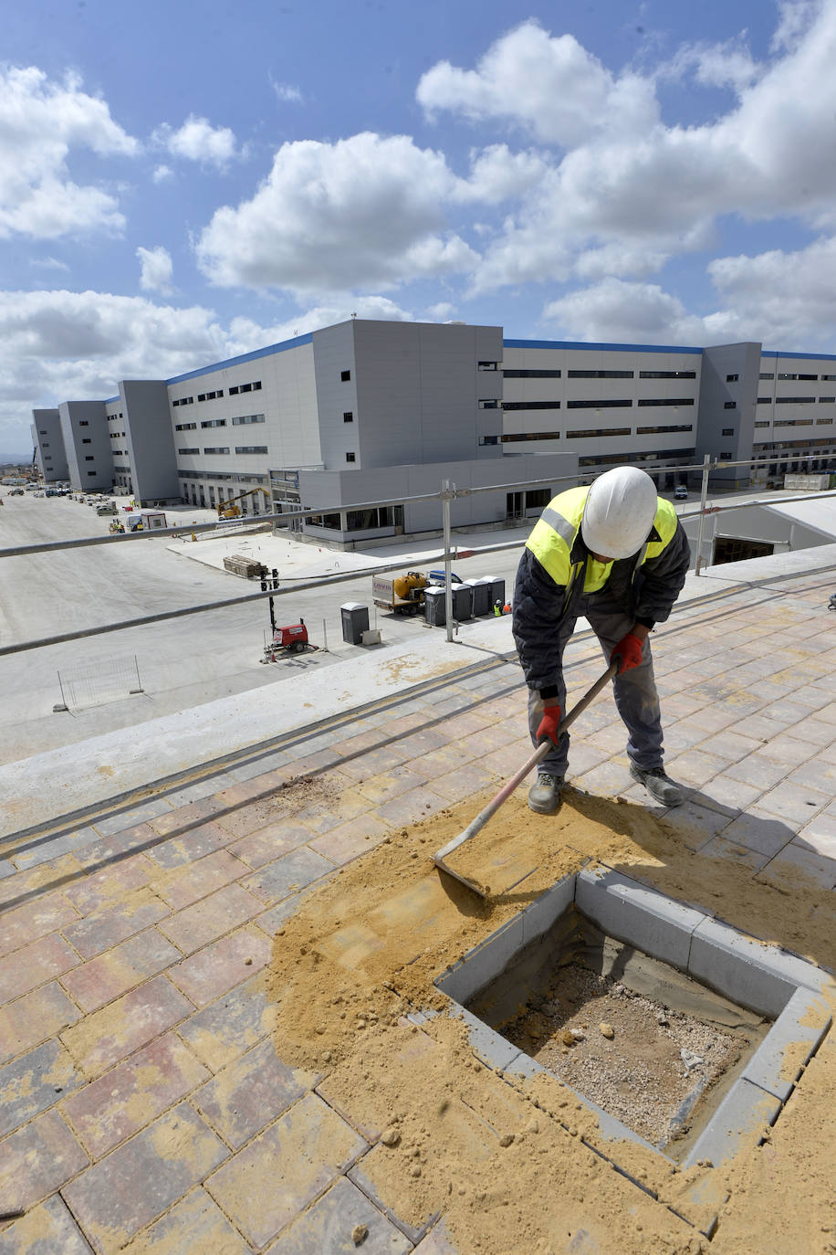 Fotos: Amazon abrirá un nuevo centro logístico en Murcia