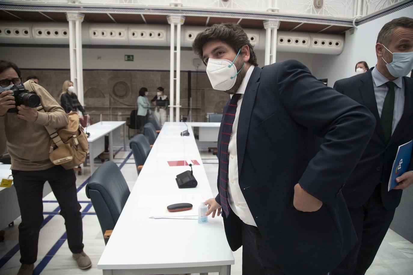 Fotos: Fernando López Miras comparecen en el pleno de la Asamblea Regional