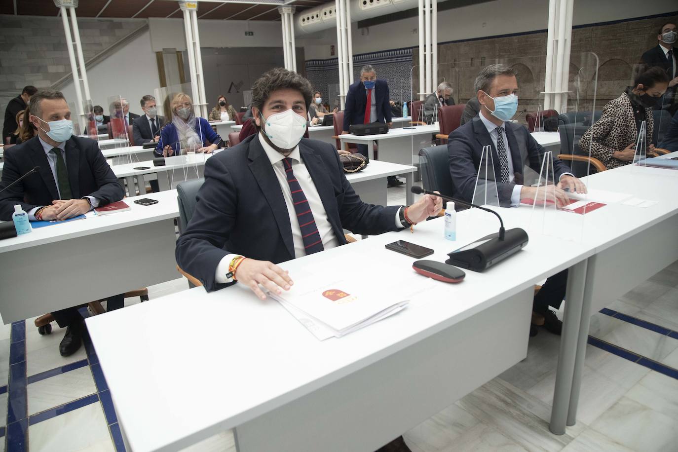 Fotos: Fernando López Miras comparecen en el pleno de la Asamblea Regional