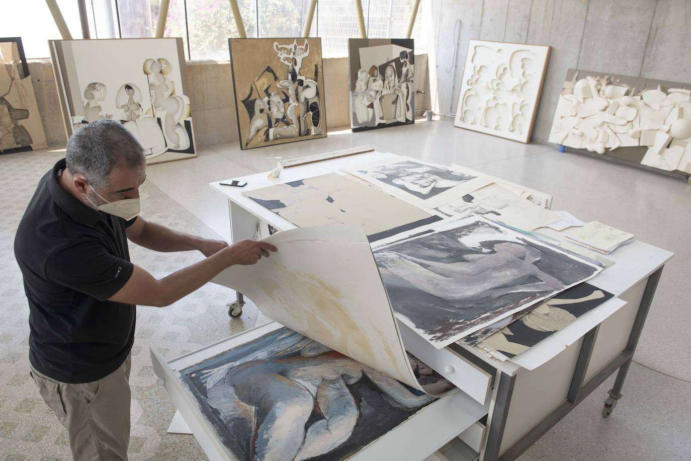 Fotos: Un maestro de la pintura por coronar