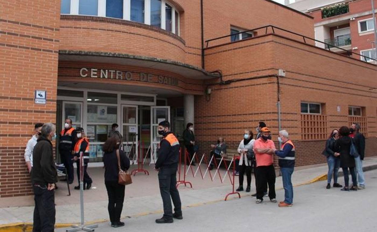 El centro de salud de Beniel, uno de los días de vacunación masiva.