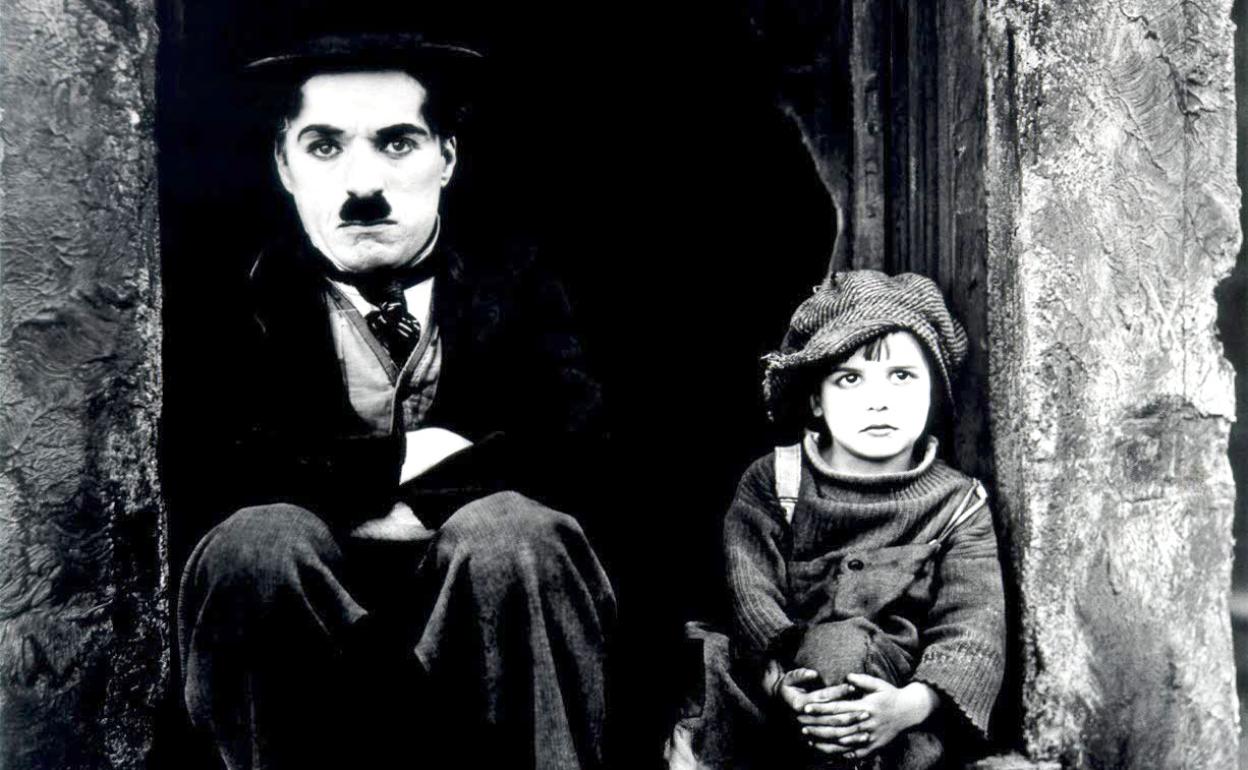 Fotograma de 'El Chico', de Charles Chaplin.