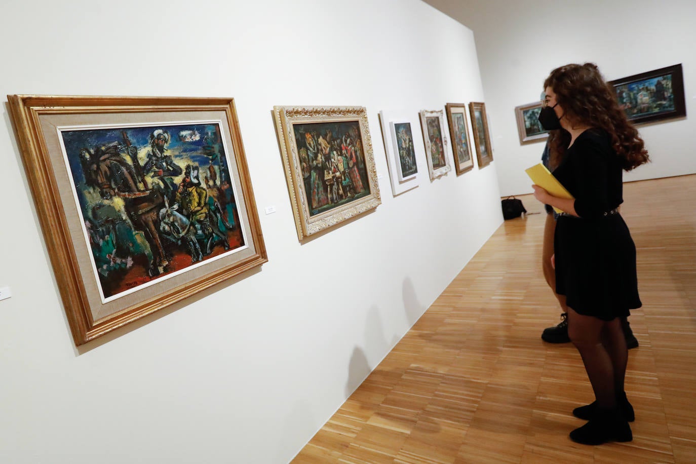 Fotos: El Museo de Bellas Artes de Murcia acoge la nueva exposición de Pedro Flores