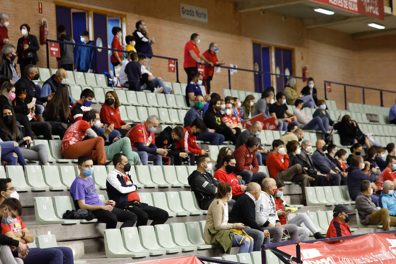 Fotos: La victoria de ElPozo ante el UMA Antequera, en imágenes