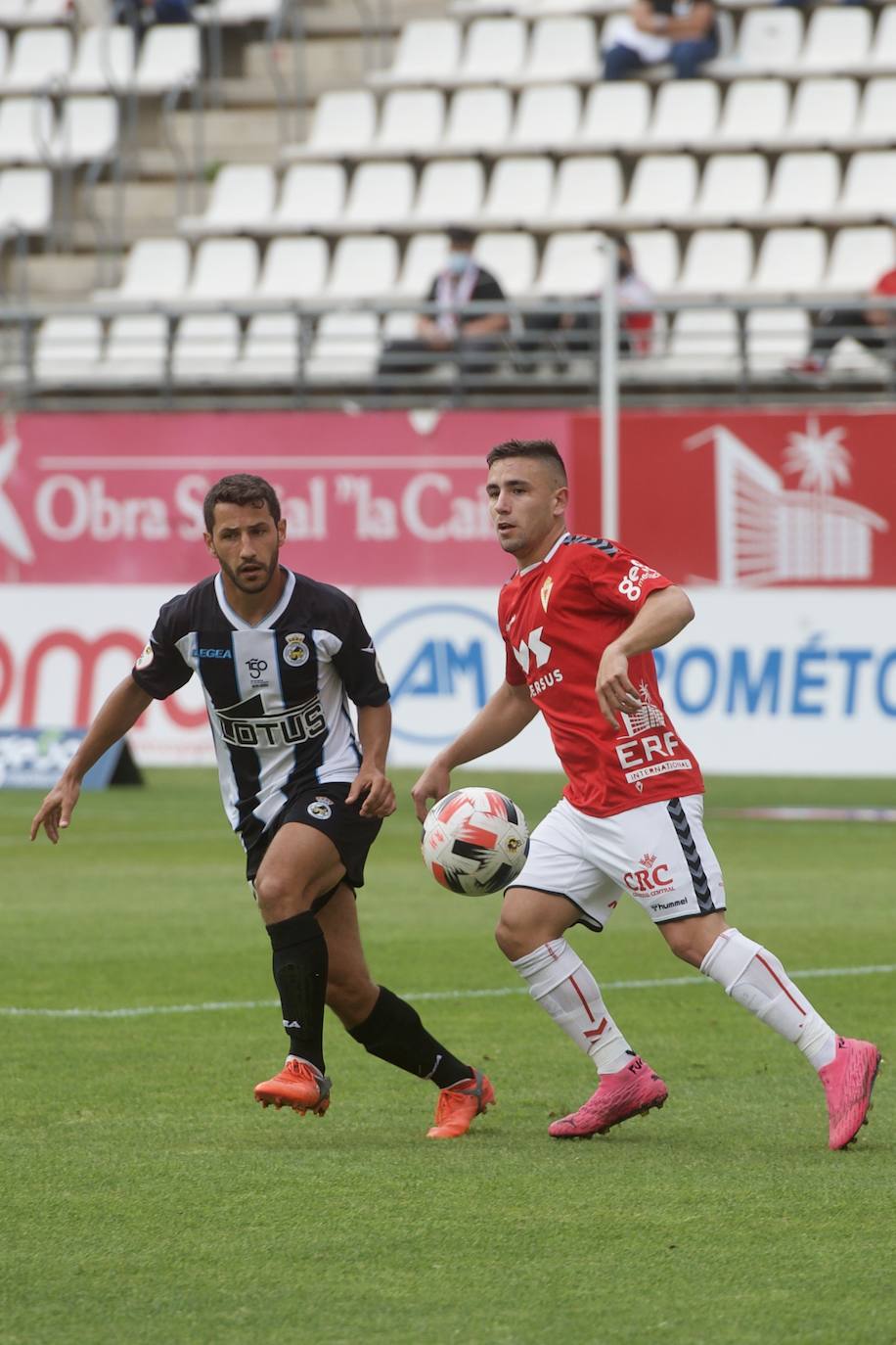 Fotos: El empate del Real Murcia ante el Linense, en imágenes