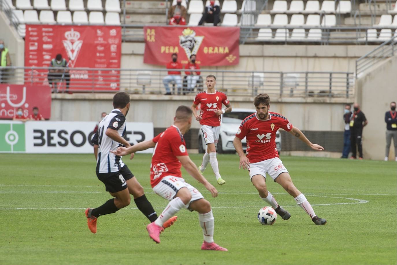 Fotos: El empate del Real Murcia ante el Linense, en imágenes