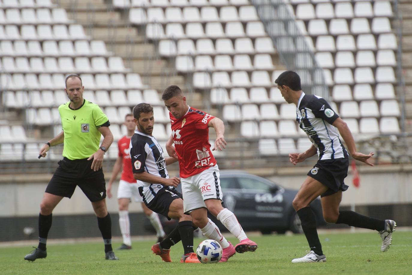 Fotos: El empate del Real Murcia ante el Linense, en imágenes