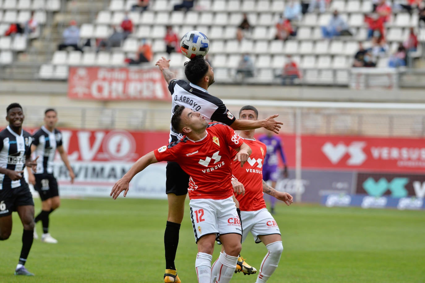 Fotos: El empate del Real Murcia ante el Linense, en imágenes