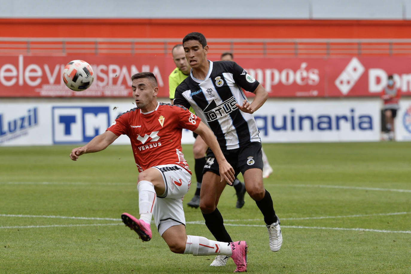 Fotos: El empate del Real Murcia ante el Linense, en imágenes