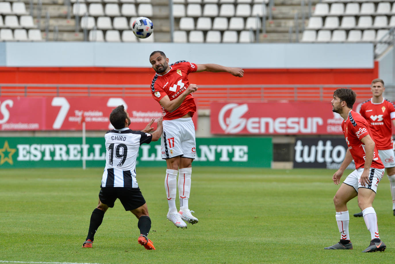 Fotos: El empate del Real Murcia ante el Linense, en imágenes