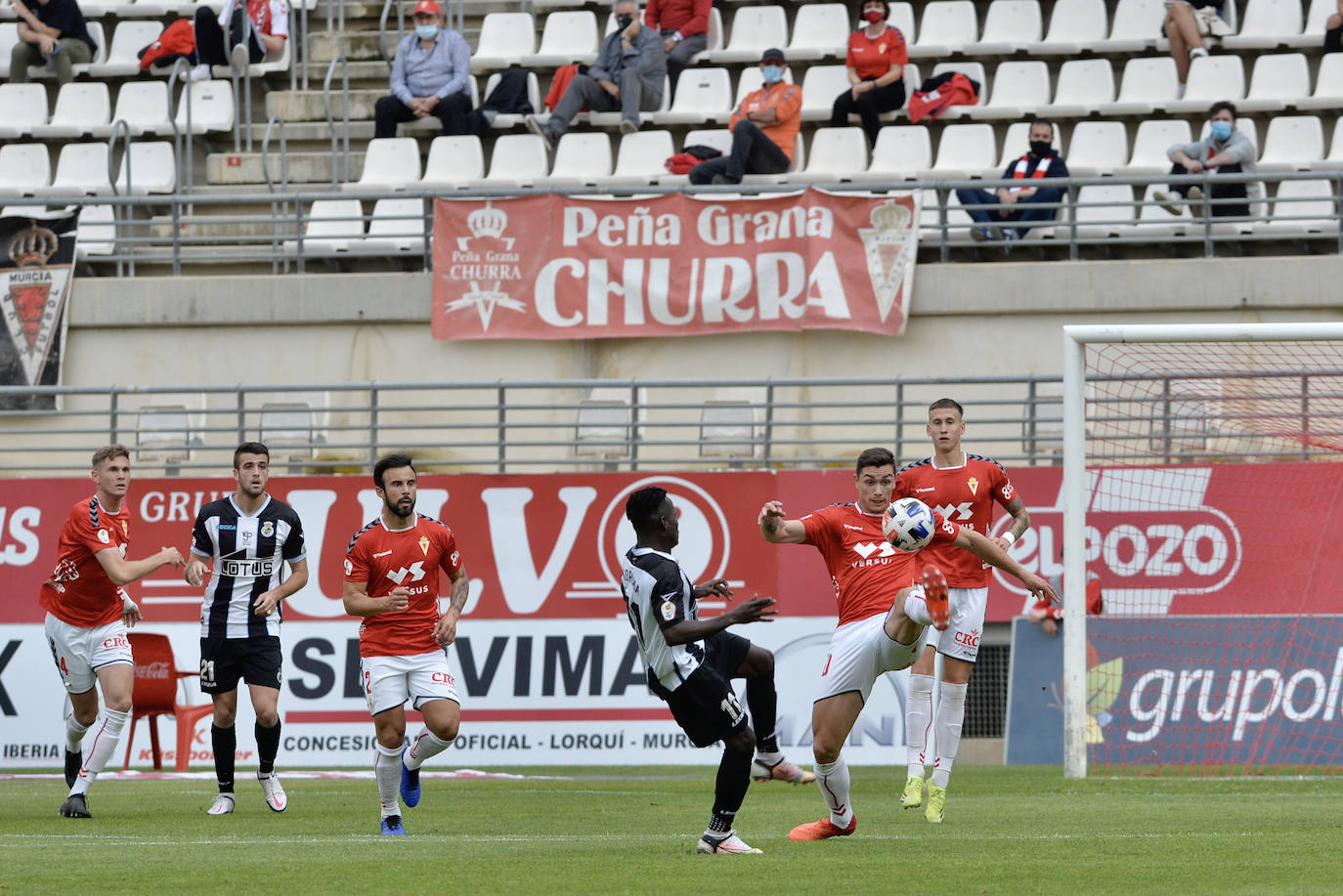 Fotos: El empate del Real Murcia ante el Linense, en imágenes