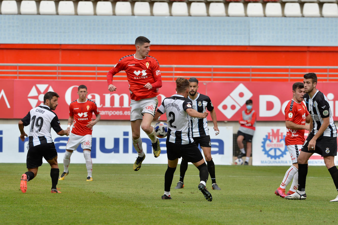 Fotos: El empate del Real Murcia ante el Linense, en imágenes