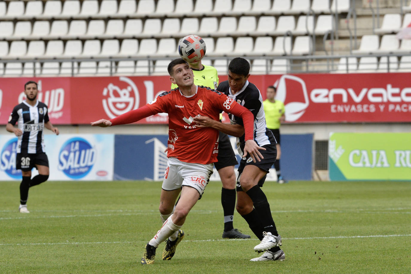 Fotos: El empate del Real Murcia ante el Linense, en imágenes
