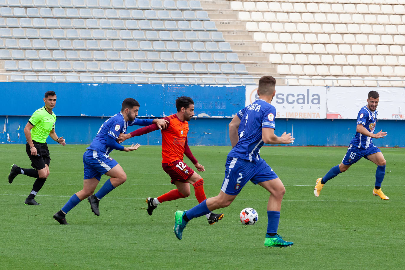 Fotos: Las imágenes del partido Lorca Deportiva - Recreativo