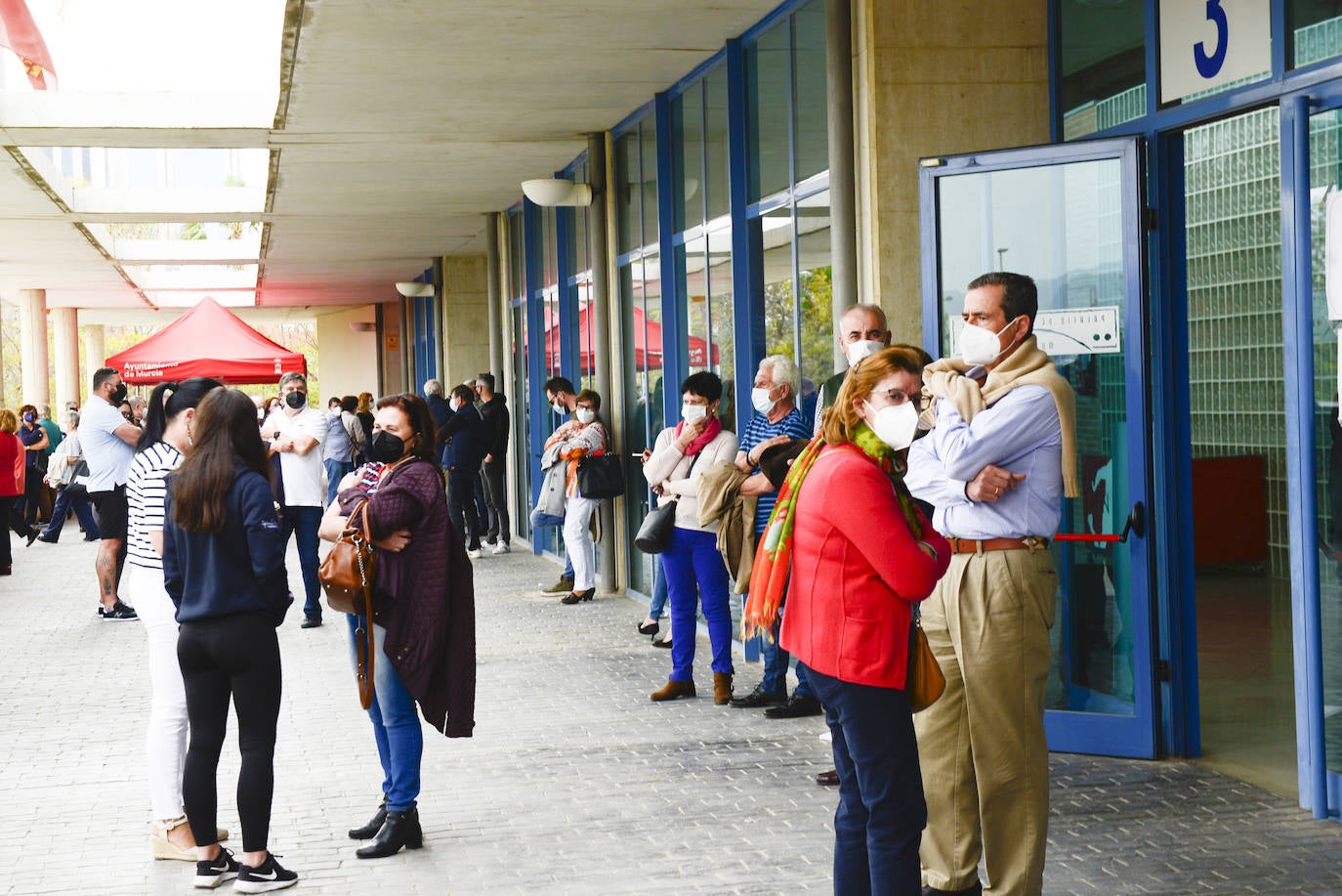 Fotos: Vacunación en Murcia a la población de 65 a 69 años