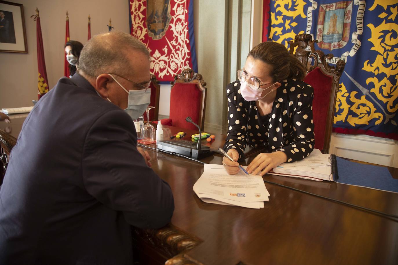 Fotos: Pleno en el Ayuntamiento de Cartagena