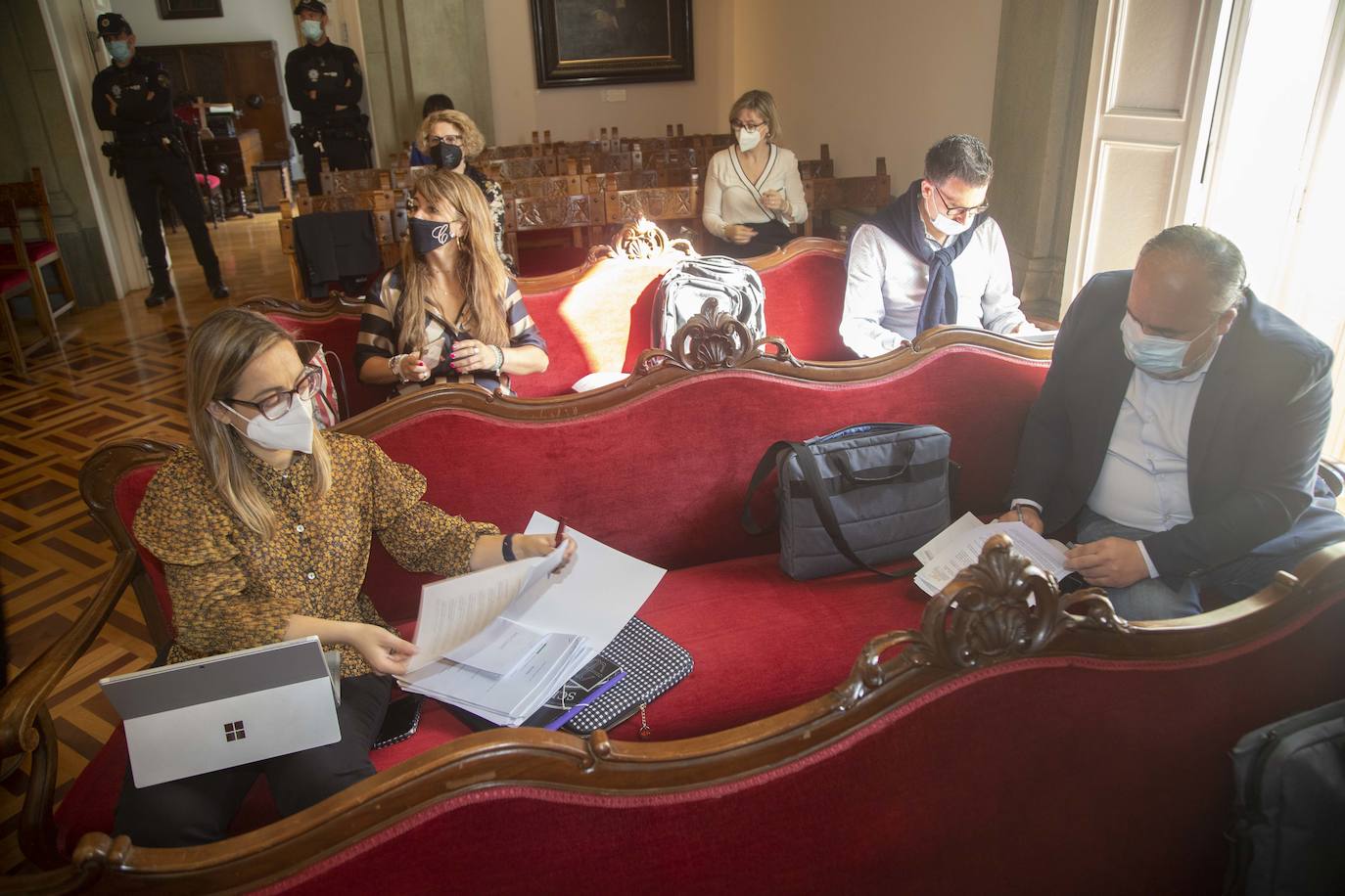 Fotos: Pleno en el Ayuntamiento de Cartagena