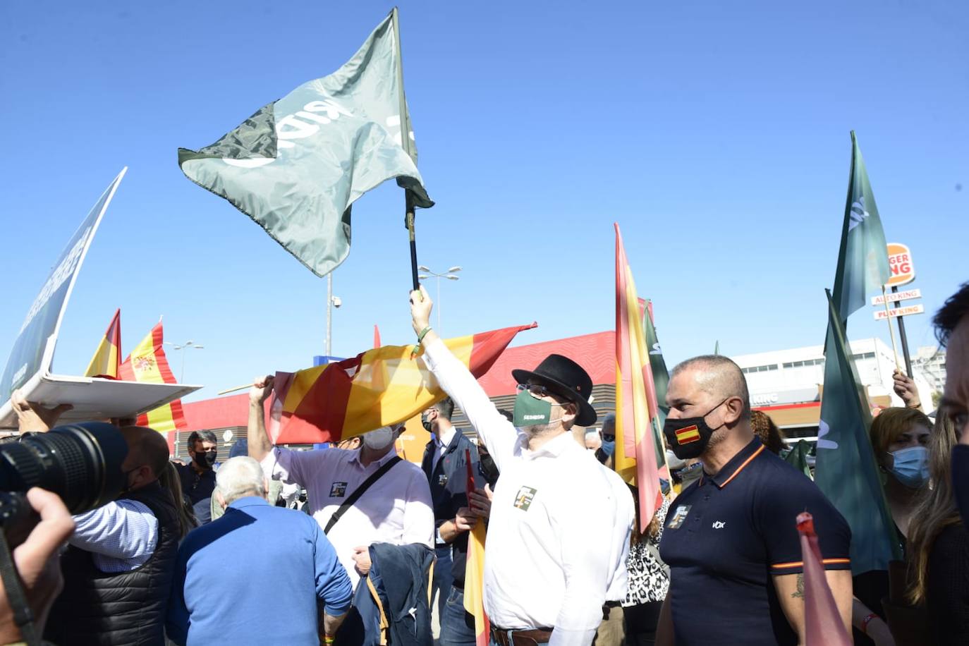 Fotos: Manifestación de Vox y el sindicato Solidaridad &quot;en defensa de los trabajadores&quot;, este sábado en Murcia