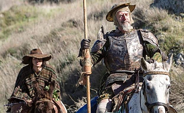 'El hombre que mató a Don Quijote' (2018). Dirección: Terry Gilliam. Jonathan Pryce y Adam Driver en el reparto. Música del jumillano Roque Baños. 