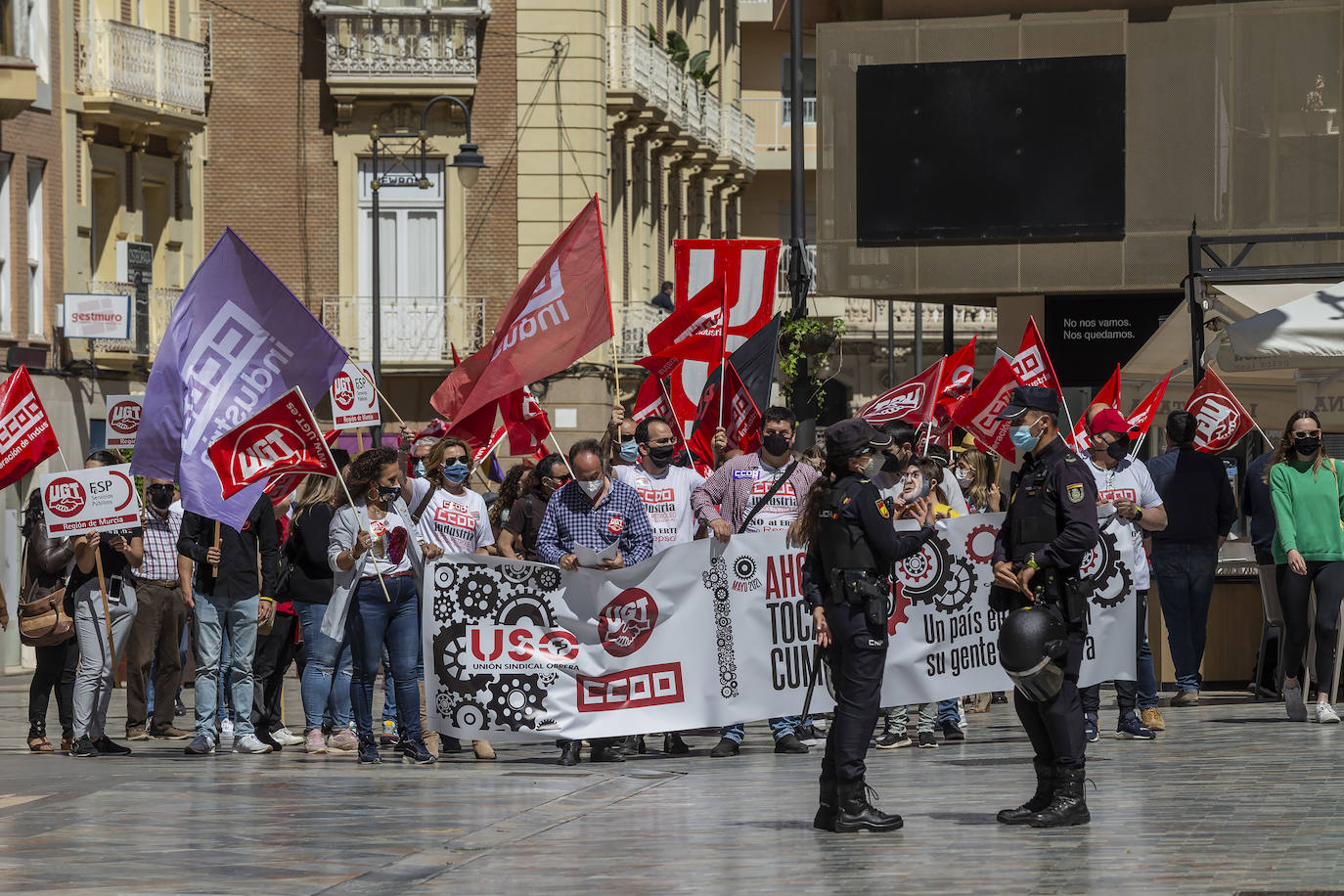Fotos: Manifestación del Primero de Mayo en Cartagena