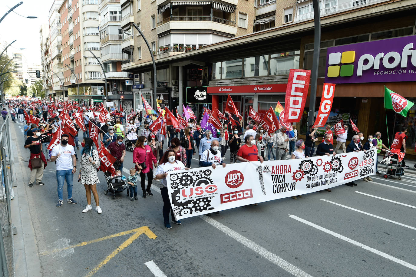 Fotos: Manifestación del Primero de Mayo en Murcia