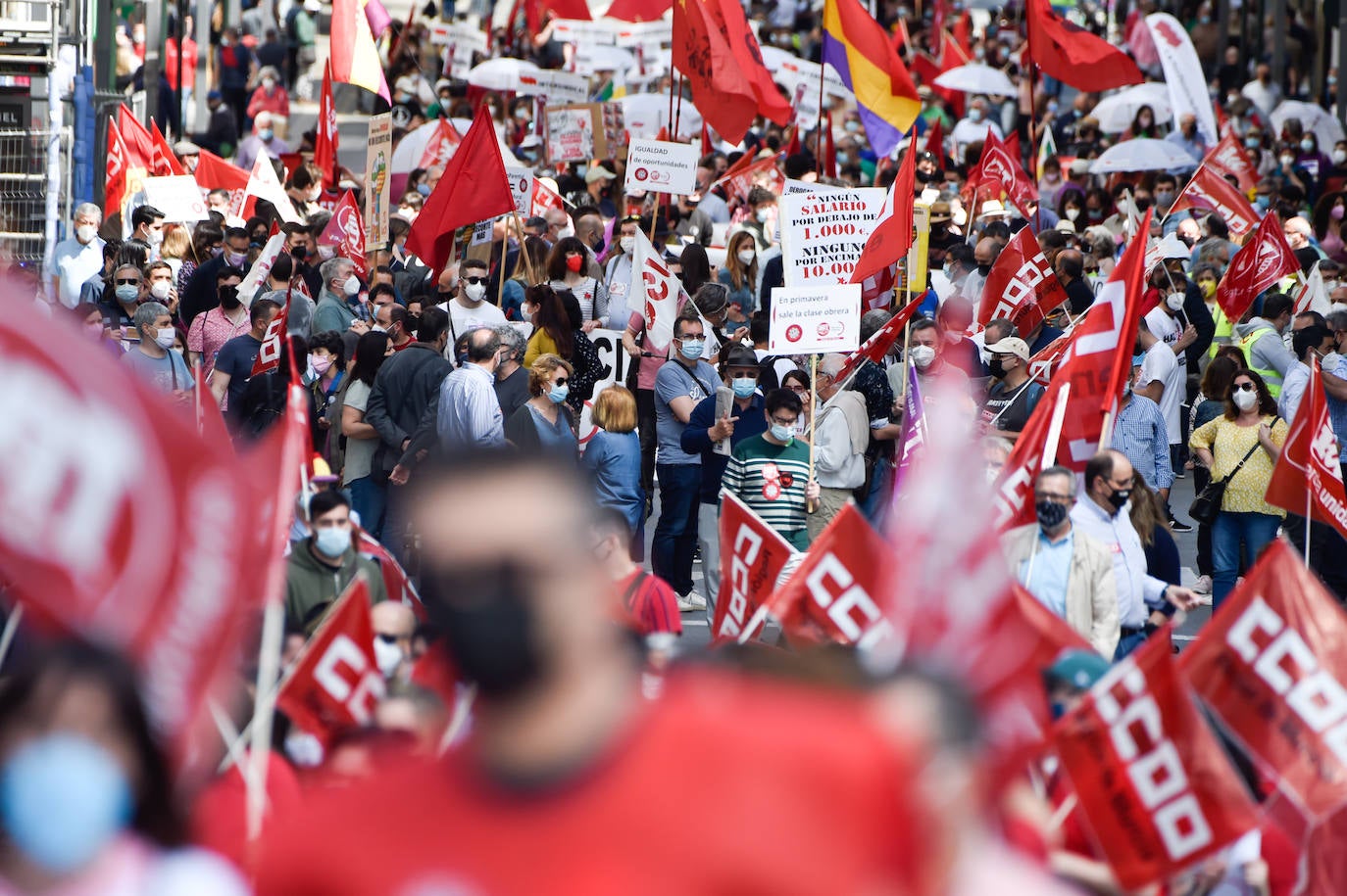 Fotos: Manifestación del Primero de Mayo en Murcia