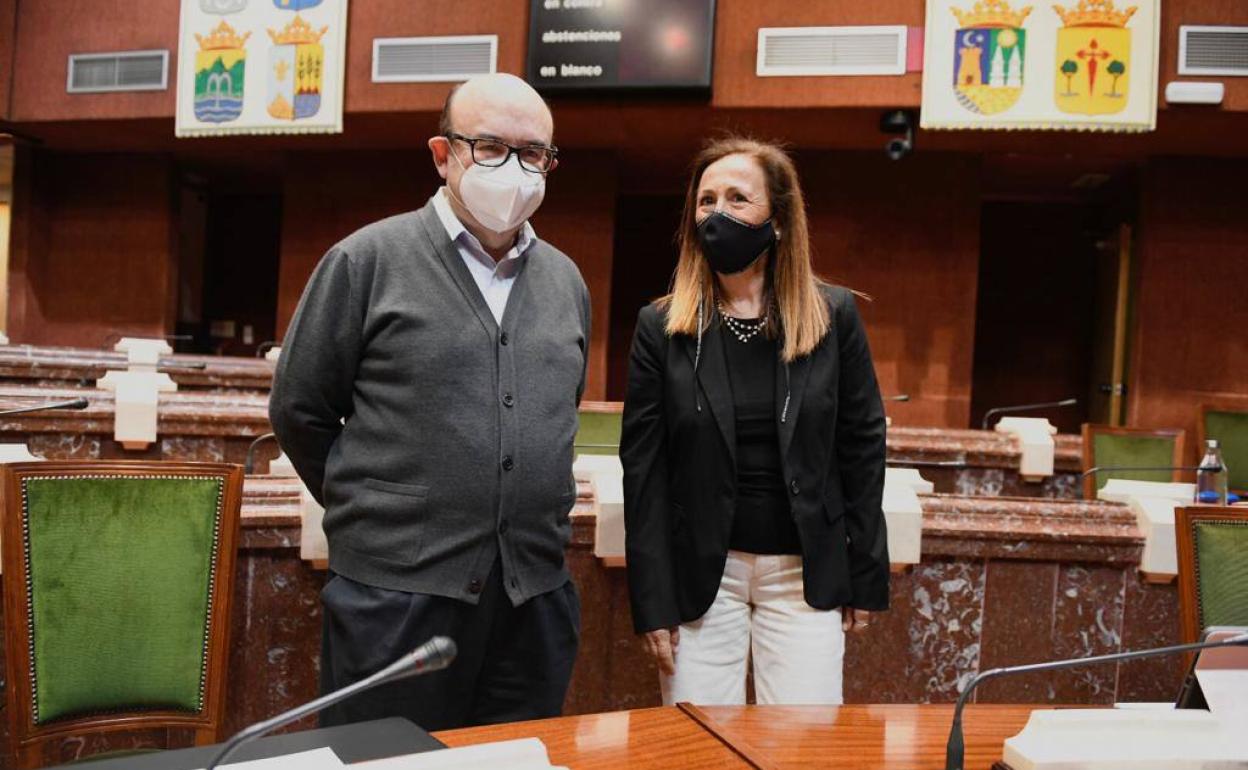 Francisco Cabezas en la Asamblea Regional. 