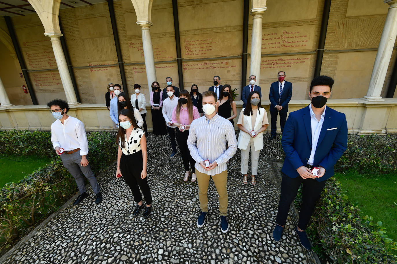 Fotos: La UMU reconoce a los titulados que quedaron entre los diez primeros en especialidades sanitarias