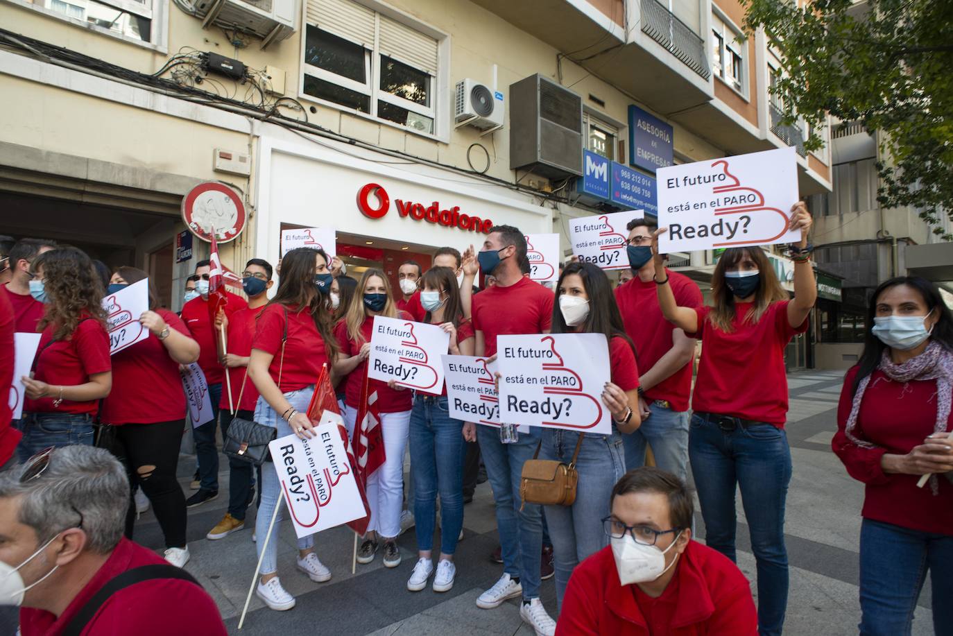 Fotos: Los trabajadores de la empresa Icono Enterprise se manifiestan en Murcia