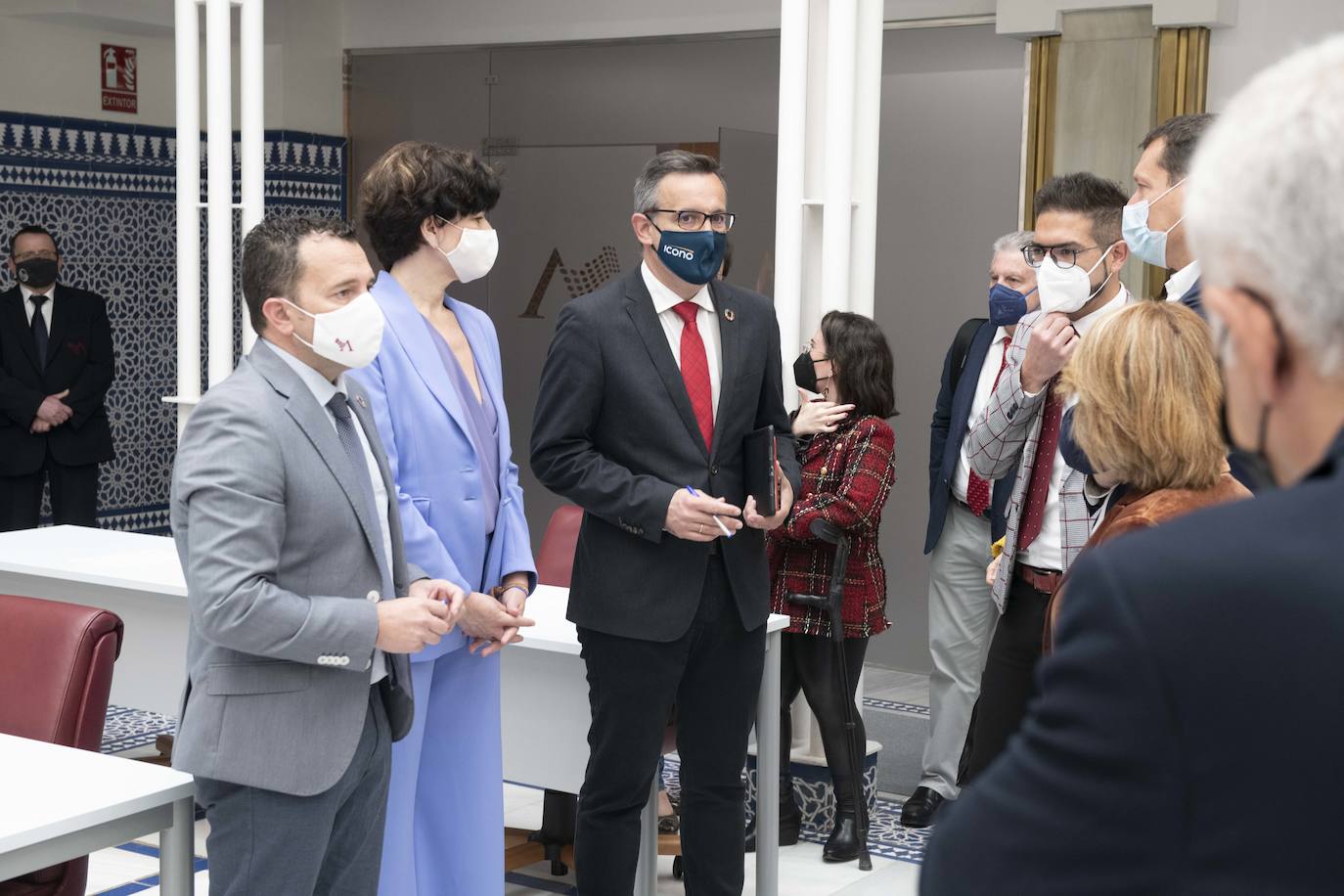 Fotos: Pleno en la Asamblea Regional