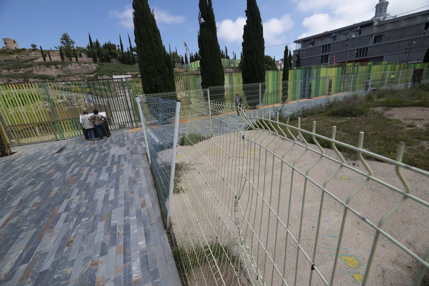 Fotos: Vecinos de Cartagena denuncian la «penosa» imagen de las calles aledañas al Museo del Foro