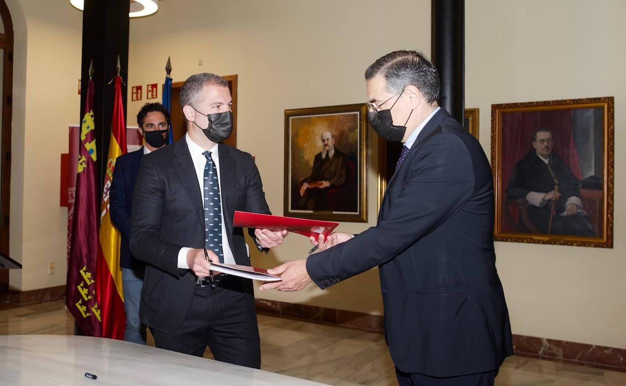 La Universidad de Murcia presenta la cátedra UM-Murcia Sport Business.