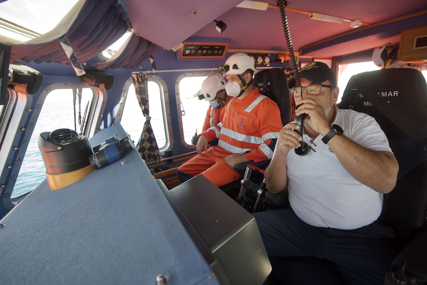 Fotos: Rescate por mar y aire en Isla Grosa