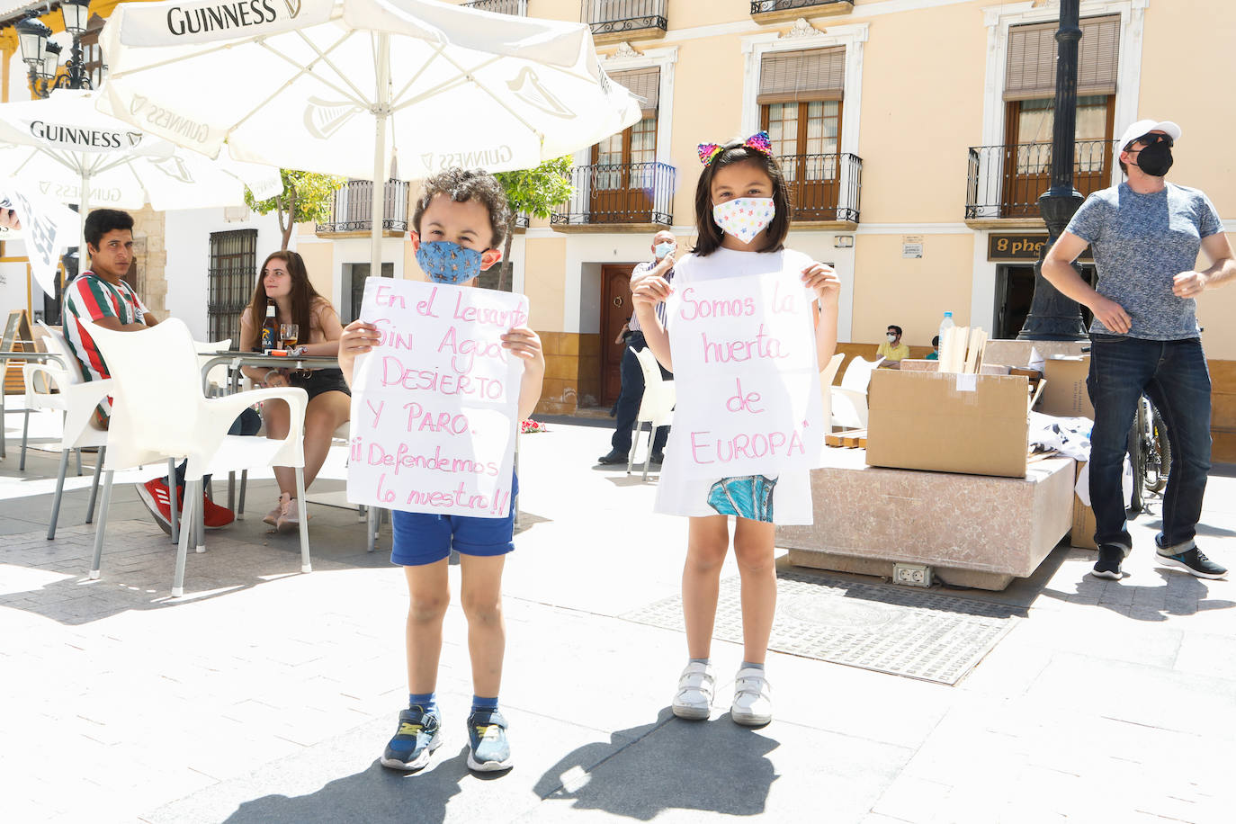 Fotos: Manifestación en defensa del Trasvase en Lorca
