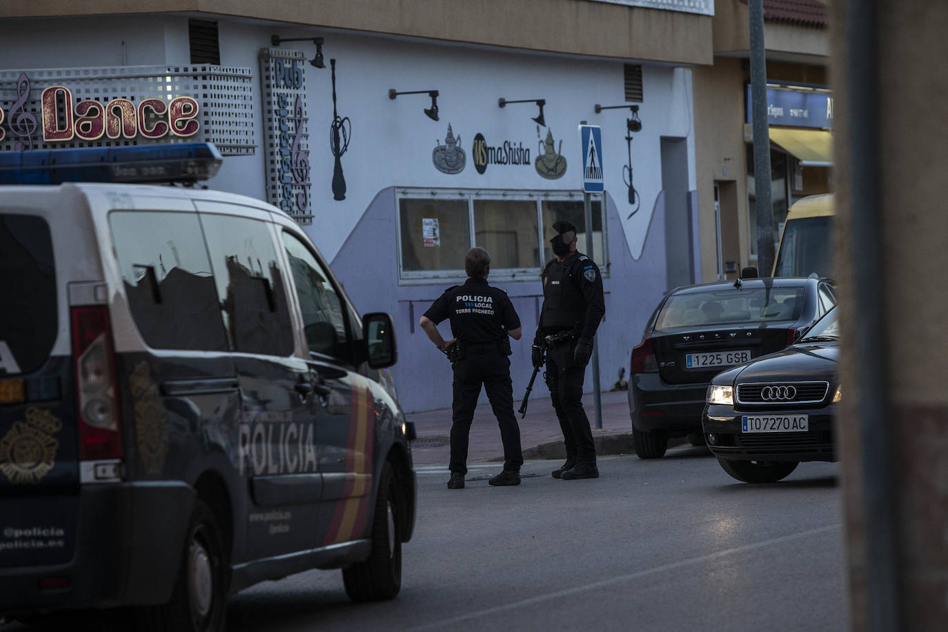 Fotos: Al menos veinte detenidos en una redada contra la inmigración irregular en Torre Pacheco