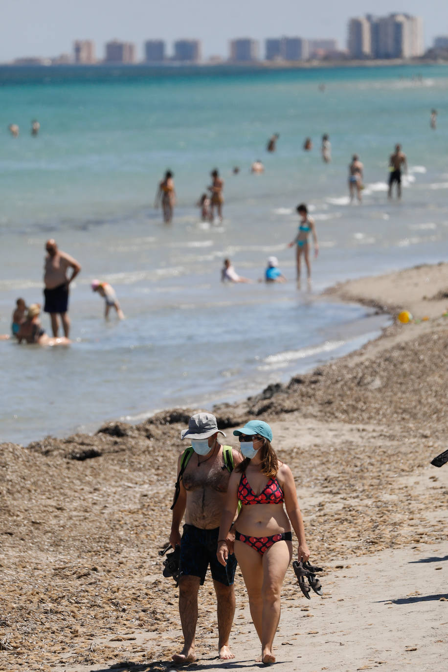 Fotos: Las playas de la Región se llenan el primer fin de semana sin estado de alarma