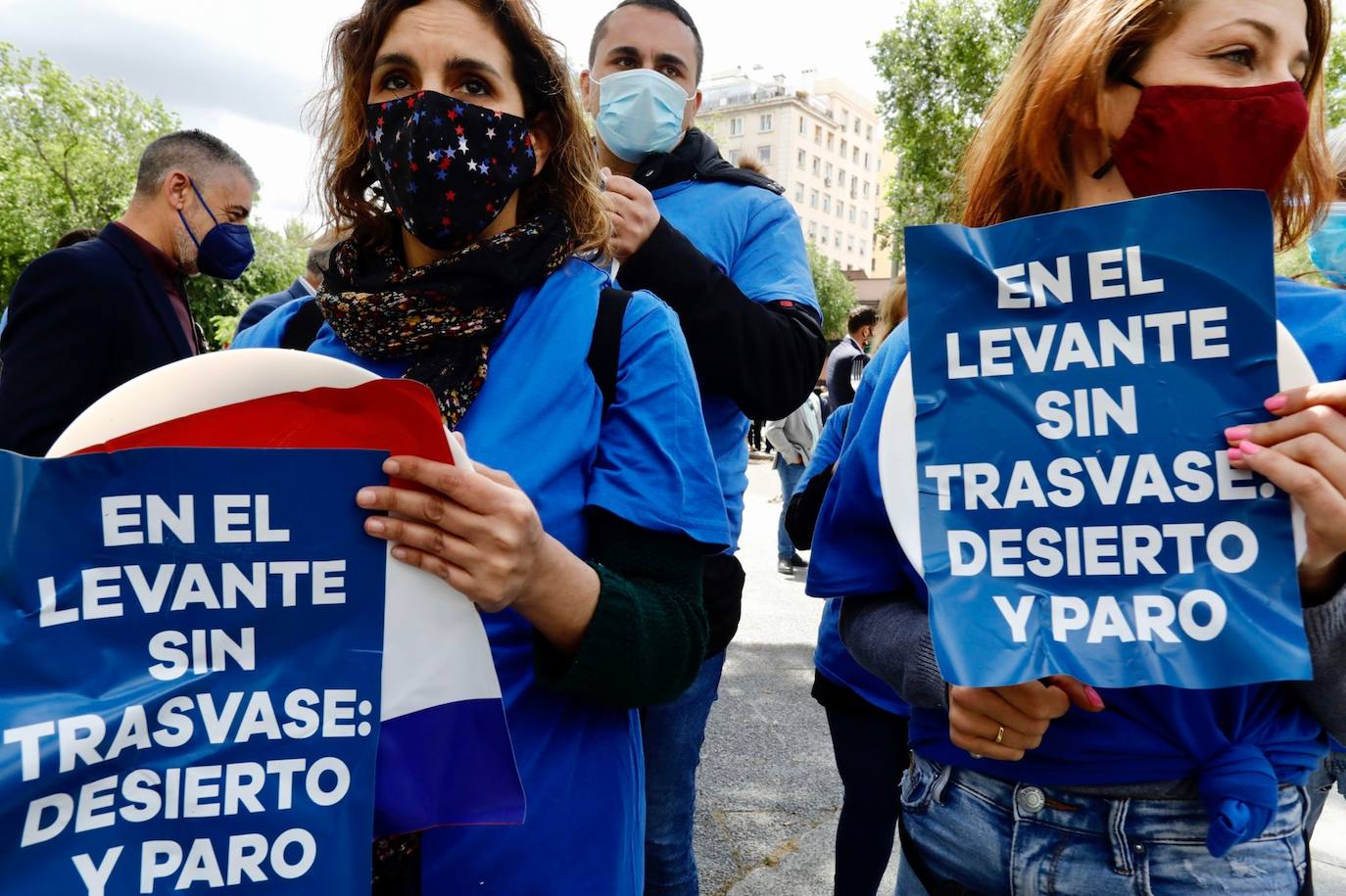 Fotos: Los regantes se manifiestan en Madrid para defender el Trasvase